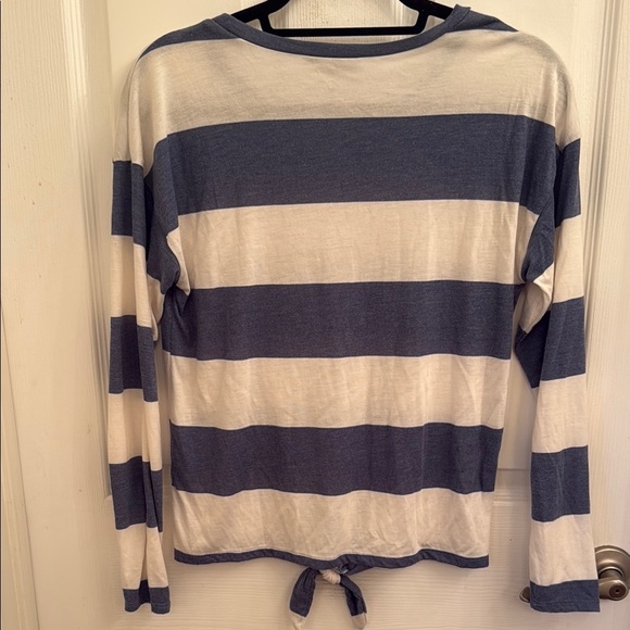 Cloud Chaser Blue and White Tie Front Long Sleeve T-Shirt - Picture 2 of 4